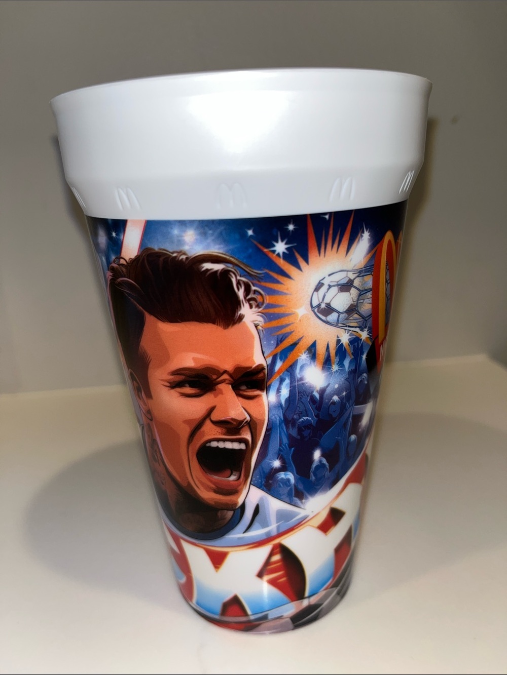 FIFA WORLD Cup DAVID BECKHAM COLLECTIBLE plastic McDonald’s Sports Player Cup